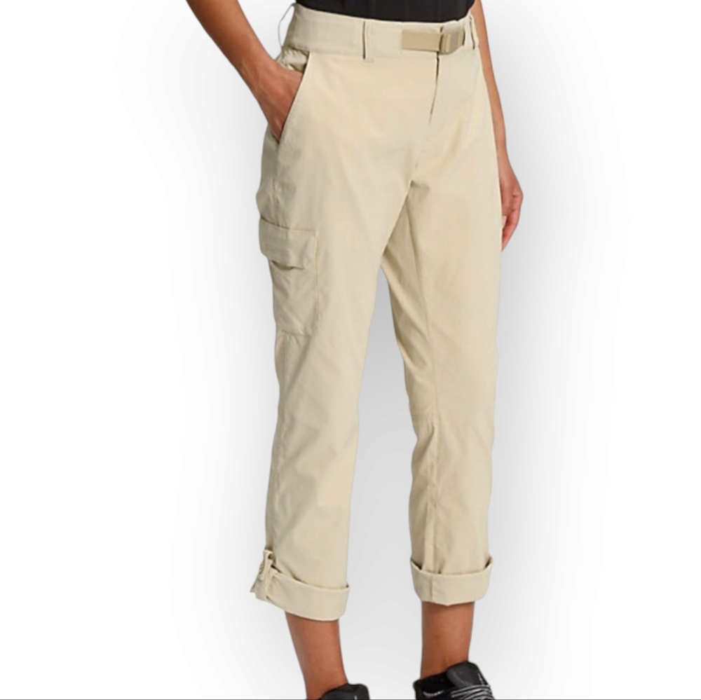 NORTH FACE PARAMOUNT PANT. SIZE 10/REG. Unisex